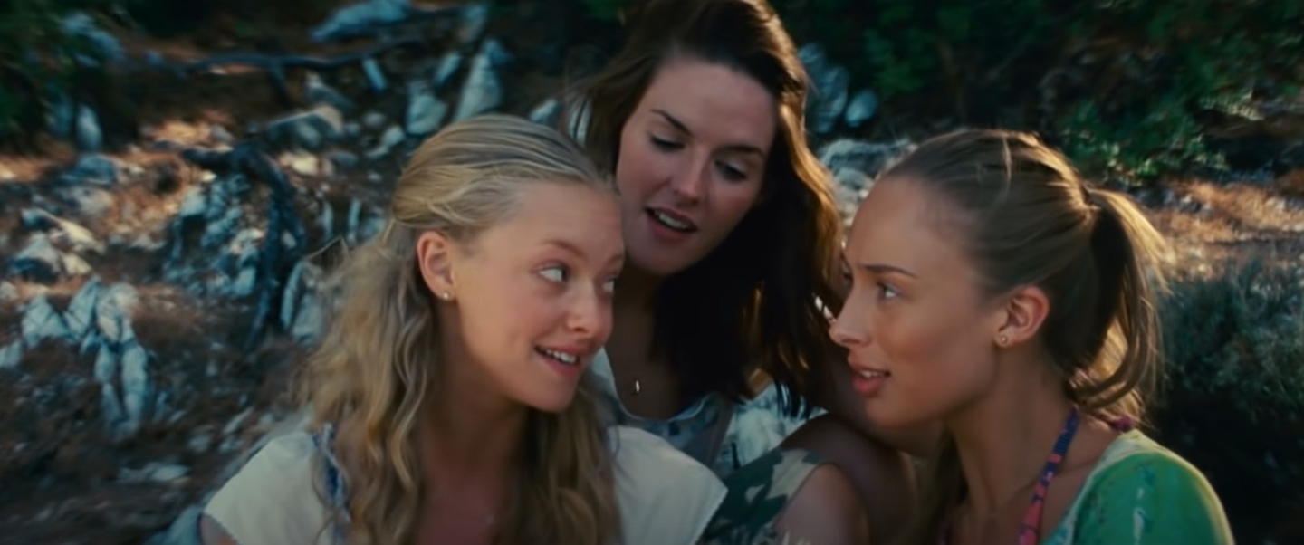 Amanda Seyfried se objevila v mnoha filmech, včetně Mamma Mia! Kredit: Universal