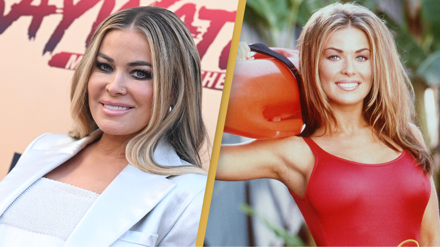 Carmen Electra révèle avoir été critiquée pour son poids pendant le tournage de Baywatch