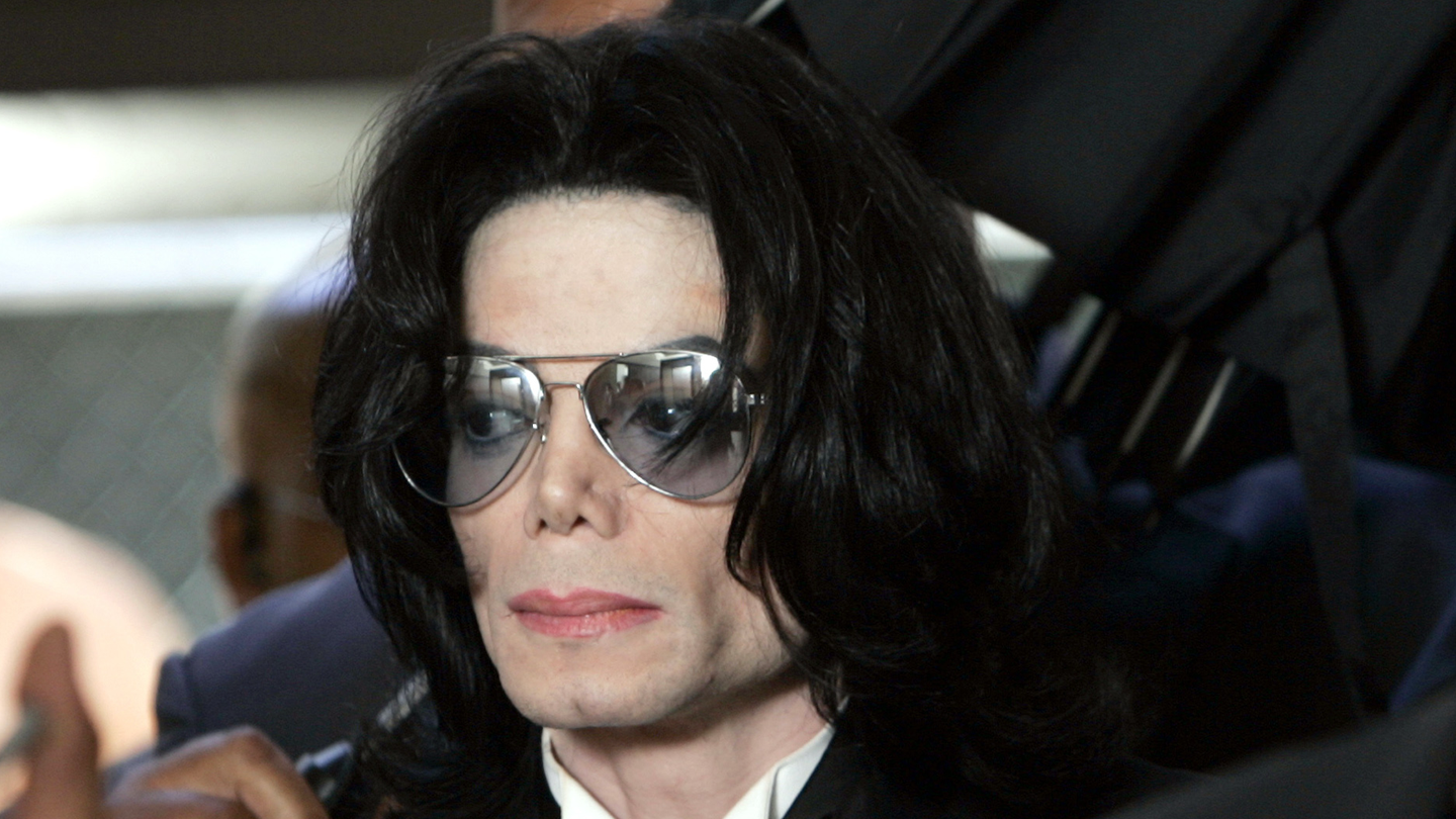 Michael Jackson : Autopsie éclaircit théorie bizarre sur ses parties génitales